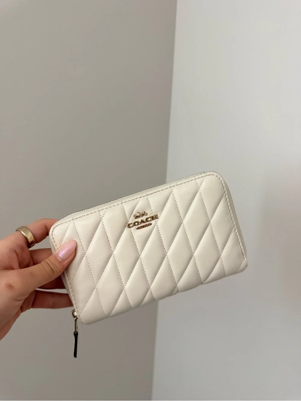 Coach Quilted Quinn Leather Crossbody Bag in Cream with Gold Hardware WITH WALLE